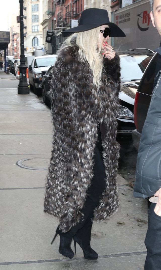 Rita Ora ma krew na rękach? (FOTO)