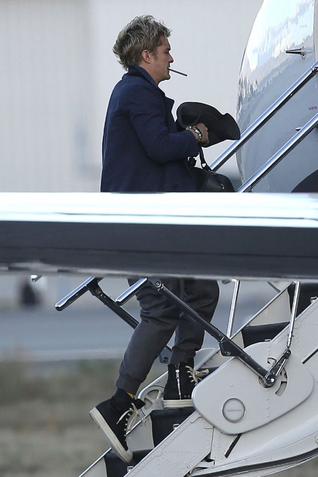 Orlando Bloom jak surfer - zmienił kolor włosów (FOTO)