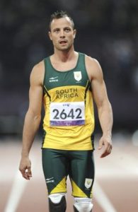 Oscar Pistorius zwolniony z aresztu za kaucją