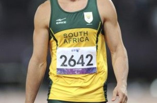 Oscar Pistorius zwolniony z aresztu za kaucją