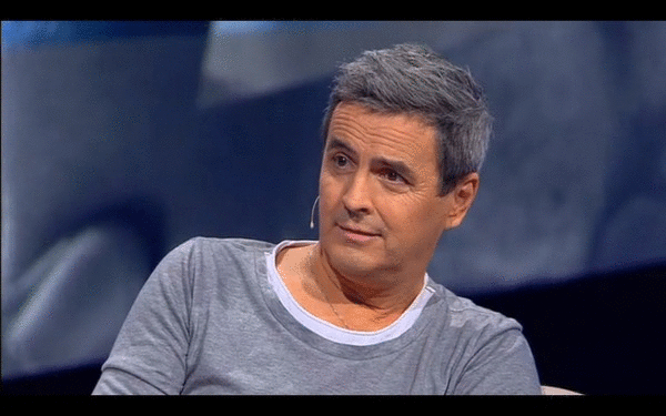 Kamil Bednarek rapuje jak karabin maszynowy (VIDEO)