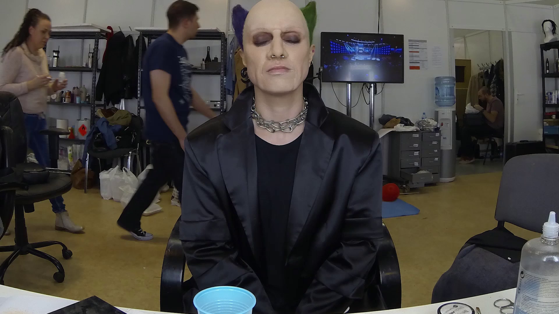 Niesamowita przemiana! Katarzyna Pakosińska jako Keith Flint z The Prodigy