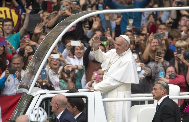 Papież Franciszek wpadł w złość! [VIDEO]