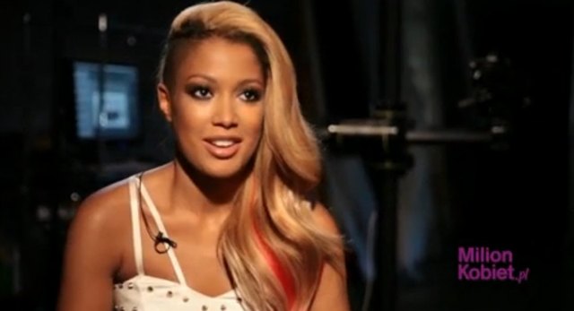 Patrycja Kazadi w sesji dla Cosmopolitan [VIDEO]