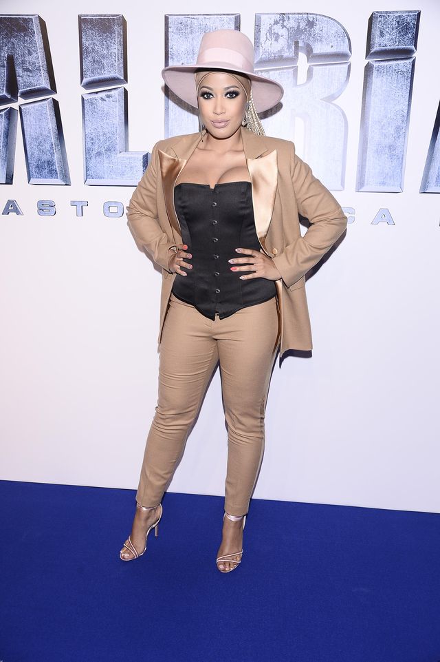 Czy Twój biust to potrafi? Zobacz, co ze swoim wyczynia Patrycja Kazadi! Czy Twój biust to potrafi? Zobacz, co ze swoim wyczynia Patrycja Kazadi!