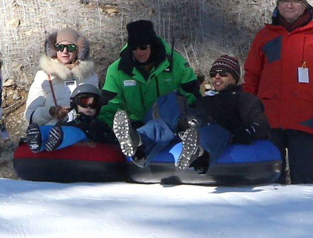 Paula Patton szaleje z synkiem na stoku (FOTO)