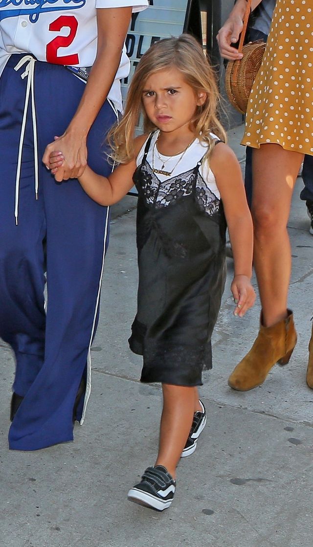 Nie tylko Nori West nosi kontrowersyjne sukienki (ZDJĘCIA)