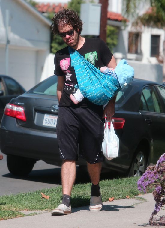 Perez Hilton kąpał się z synkiem. I wywołał BURZĘ