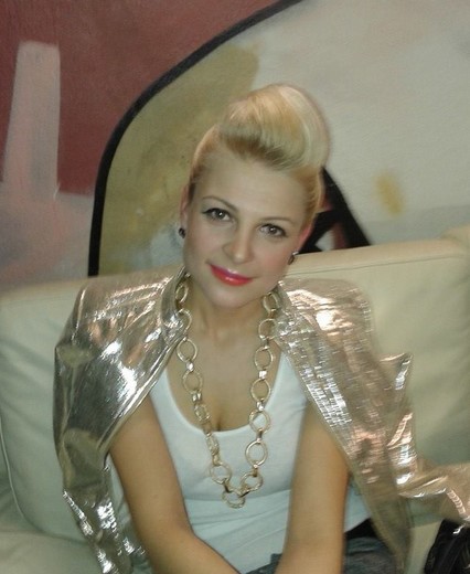 Kocham się w Tobie lepsze od Ona tańczy dla mnie? (VIDEO) Kocham się w Tobie lepsze od Ona tańczy dla mnie? (VIDEO)