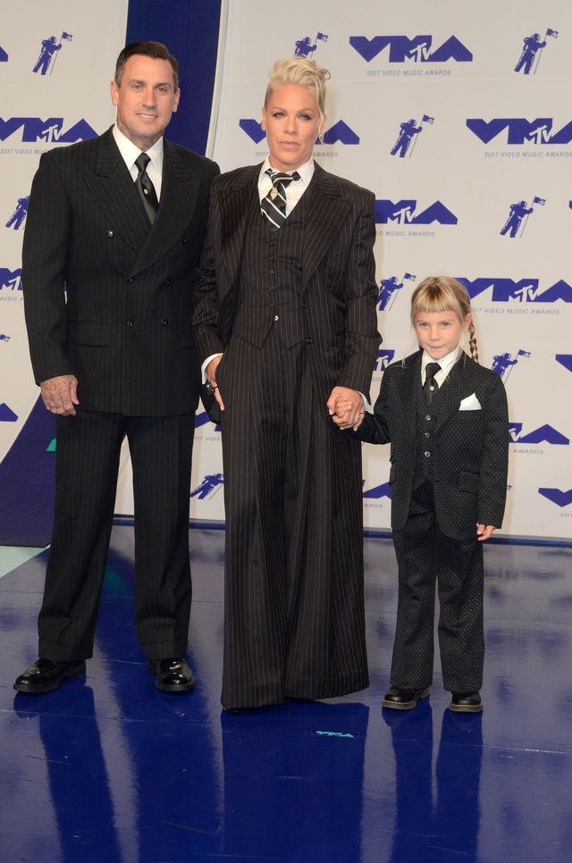 6-letnia córka Pink z rodzicami na gali MTV VMA (ZDJĘCIA)