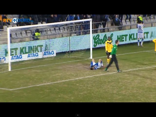 Ale wtopa! Piotr Parzyszek nie trafił do pustej bramki! Ale wtopa! Piotr Parzyszek nie trafił do pustej bramki!