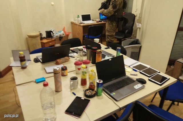 Izabela M. - fotomodelka z Tańca z gwiazdami, wpadła w ręce policji