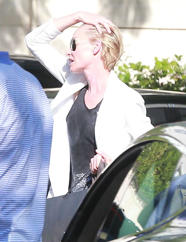 Anoreksja zostawiła ślad na jej ciele? (FOTO) Anoreksja zostawiła ślad na jej ciele? (FOTO)