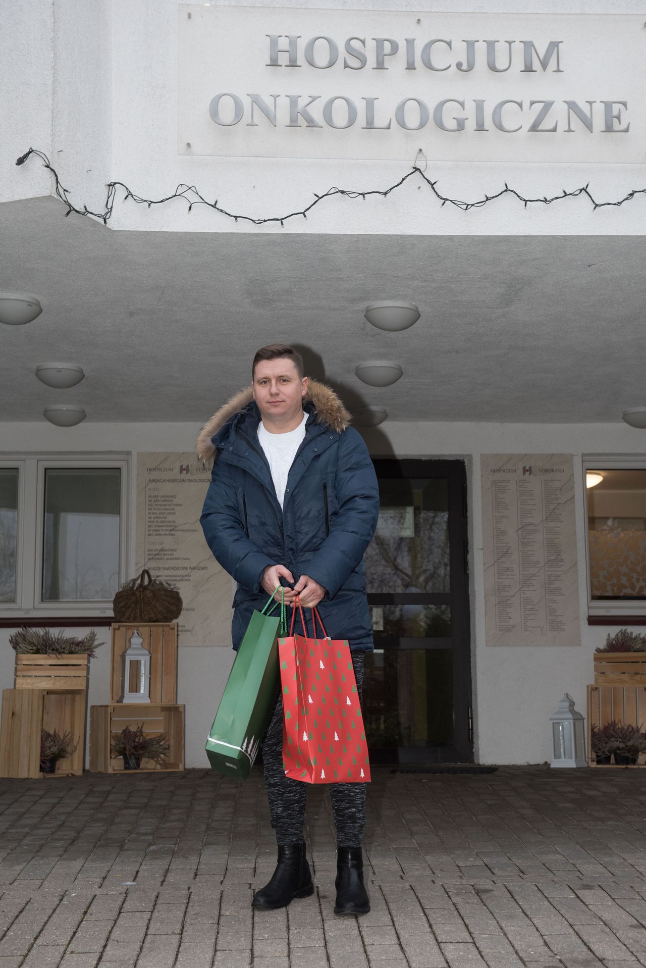 Gwiazdy przywiozły dary do Hospicjum - my też możemy pomóc