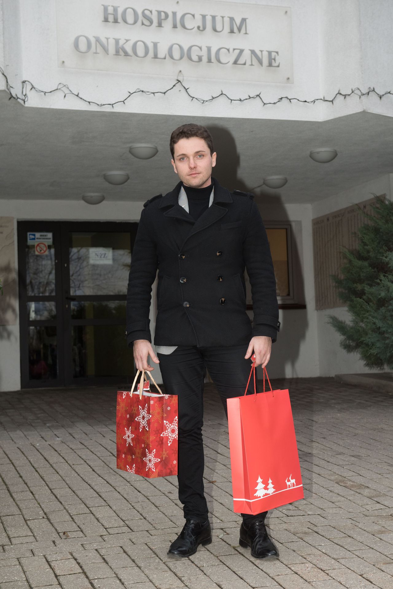 Gwiazdy przywiozły dary do Hospicjum - my też możemy pomóc