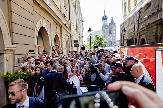 Euro 2016: Polską reprezentacje żegnały... Króliczki Playboya! (FOTO)