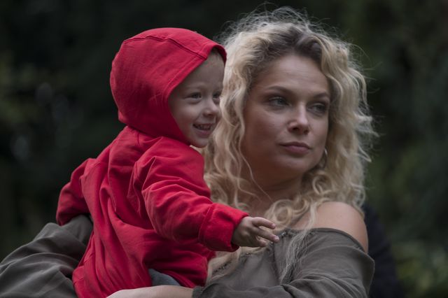 Przyjaciółki 10 sezon: Cały bank już plotkuje o ciąży Zuzy! (ZDJĘCIA+VIDEO) Przyjaciółki 10 sezon: Cały bank już plotkuje o ciąży Zuzy! (ZDJĘCIA+VIDEO)