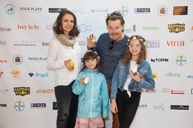 Twój pupil będzie miał wyjątkową obrożę, a Ty zrobisz coś dobrego (ZDJĘCIA)