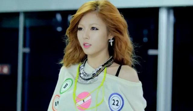 Britney Spears uczy się Gangnam Style od Psy [VIDEO]