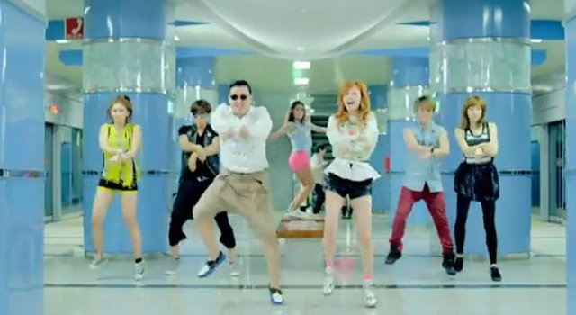 Britney Spears uczy się Gangnam Style od Psy [VIDEO]