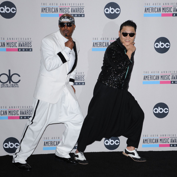 Ile PSY zarobił na YouTube? (VIDEO) Ile PSY zarobił na YouTube? (VIDEO)