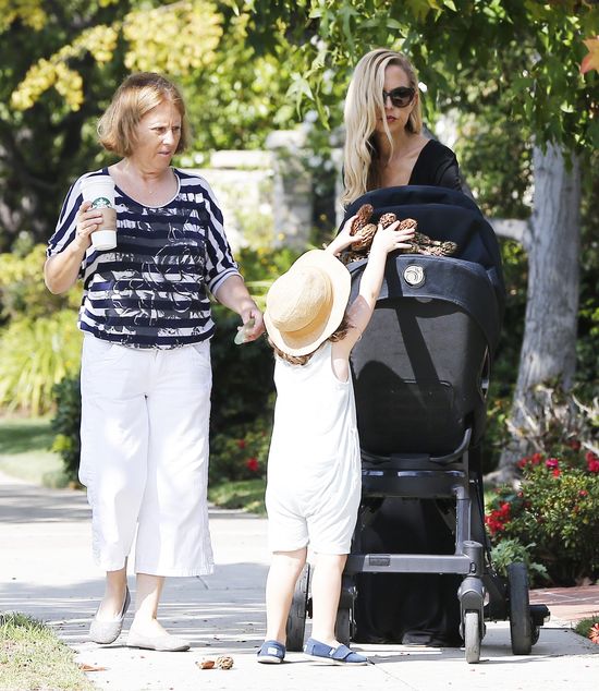 Rachel Zoe nie radzi sobie sama z dwójką dzieci? (FOTO)