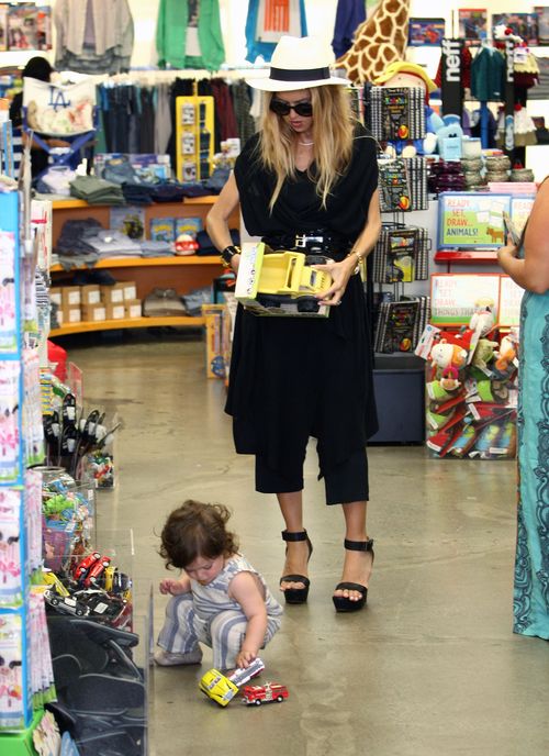 Rachel Zoe nie będzie gorsza od Katie Holmes (FOTO)