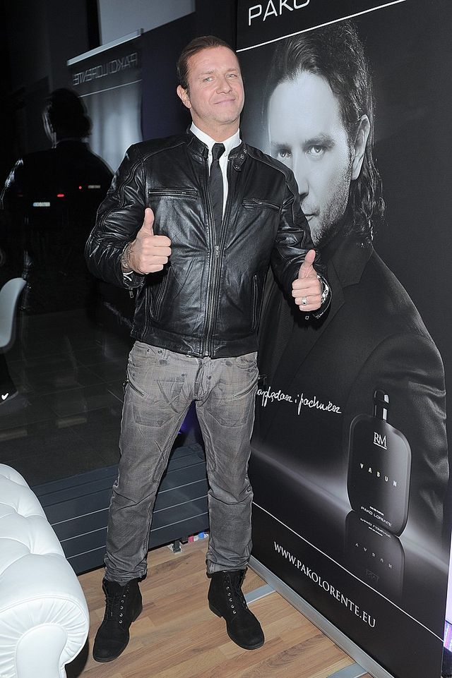 Radek Majdan nie umie sobie wyprasować koszuli! (FOTO)