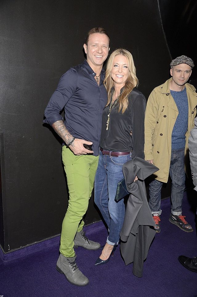 Radek Majdan nie umie sobie wyprasować koszuli! (FOTO)