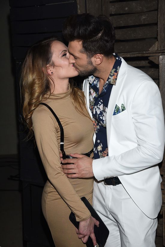 Rafał! Całuj się w blasku księżyca, a nie fleszy!