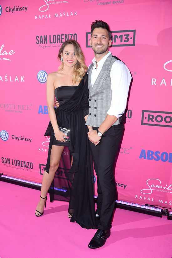 Pamiętacie, jak Maślak mówił, że jego dziewczyna nie ma zadatków na gwiazdę?
