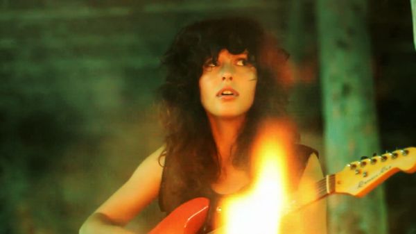 Ramona Rey jako bezdomna (VIDEO)