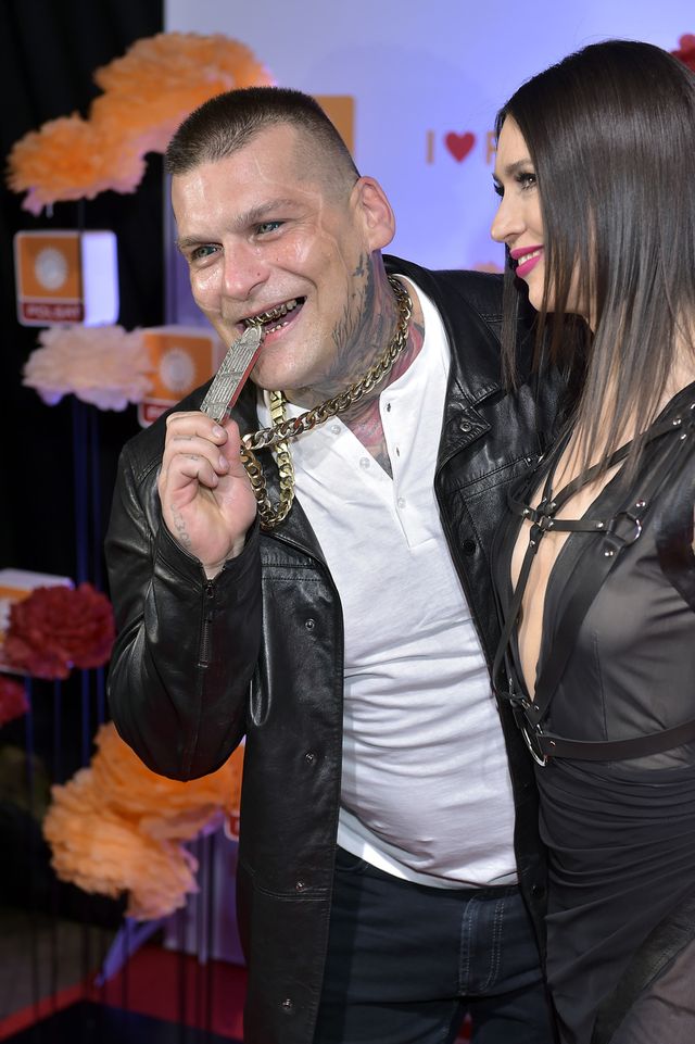 Chuda Kaczoruk, całuśny Gojdź na wiosennej RAMÓWCE Polsatu (ZDJĘCIA) Chuda Kaczoruk, całuśny Gojdź na wiosennej RAMÓWCE Polsatu (ZDJĘCIA)