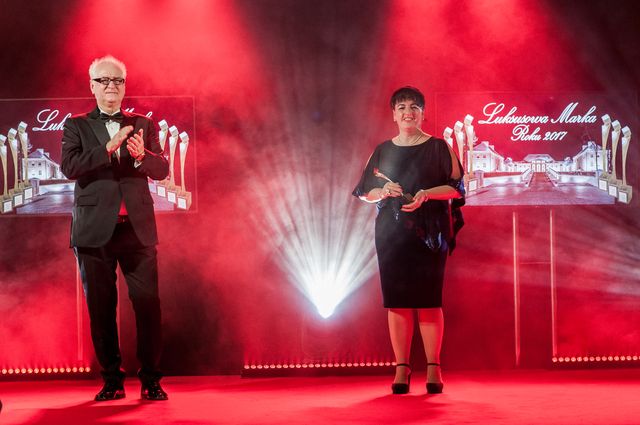 Statuetki Luksusowa Marka Roku 2017 rozdane! (ZDJĘCIA) Statuetki Luksusowa Marka Roku 2017 rozdane! (ZDJĘCIA)