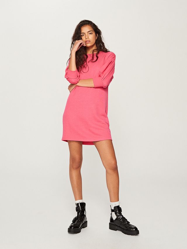 W twojej szafie brakuje ubrań na jesienną aurę?