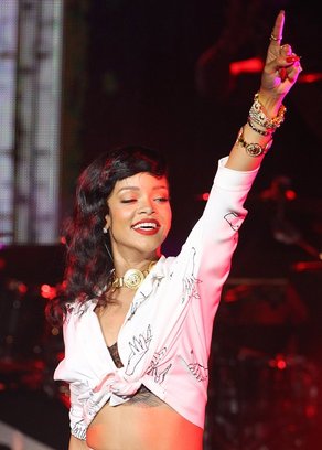 Rihanna wściekła na Ritę Ora