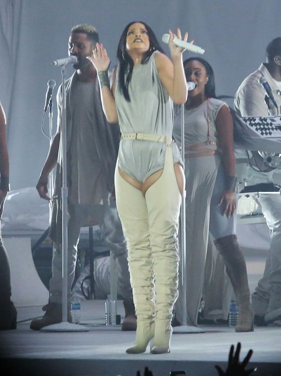  Rihanna i Calvin Harris wypuszczają wspólny numer! Beyonce się nie boją?