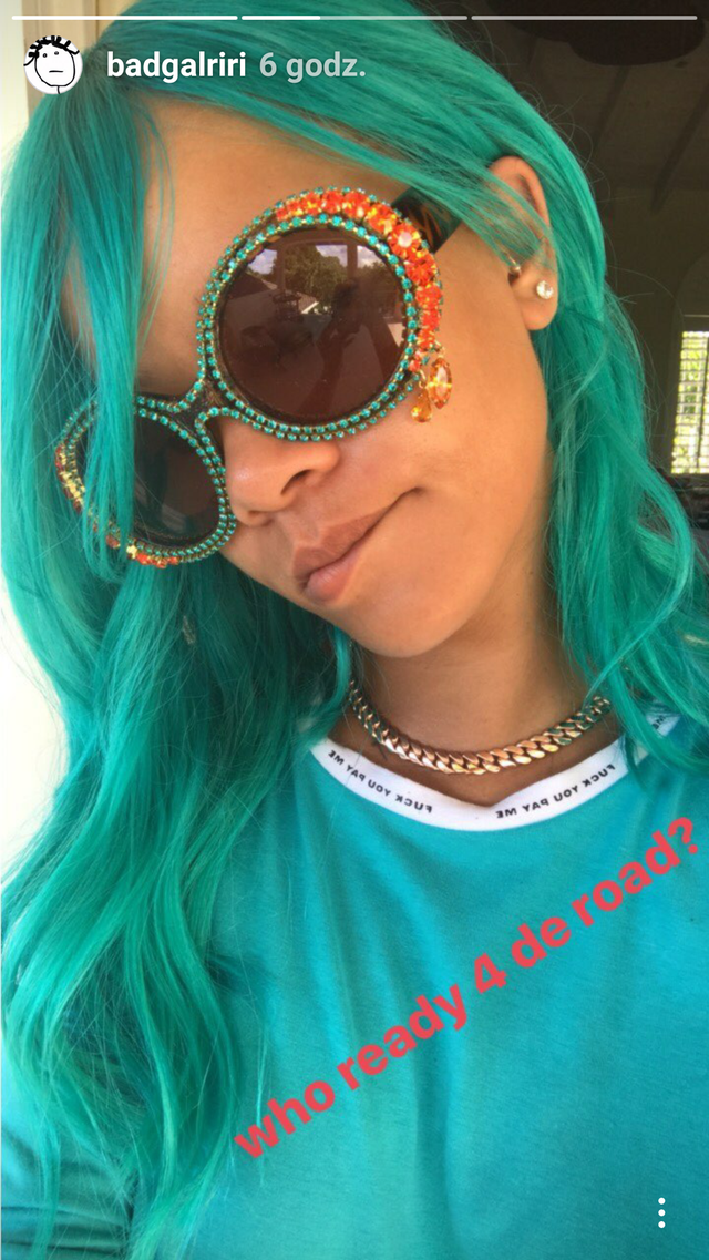 WOW! Rihanna W BIKINI - kto jeszcze powie, że jest za gruba?