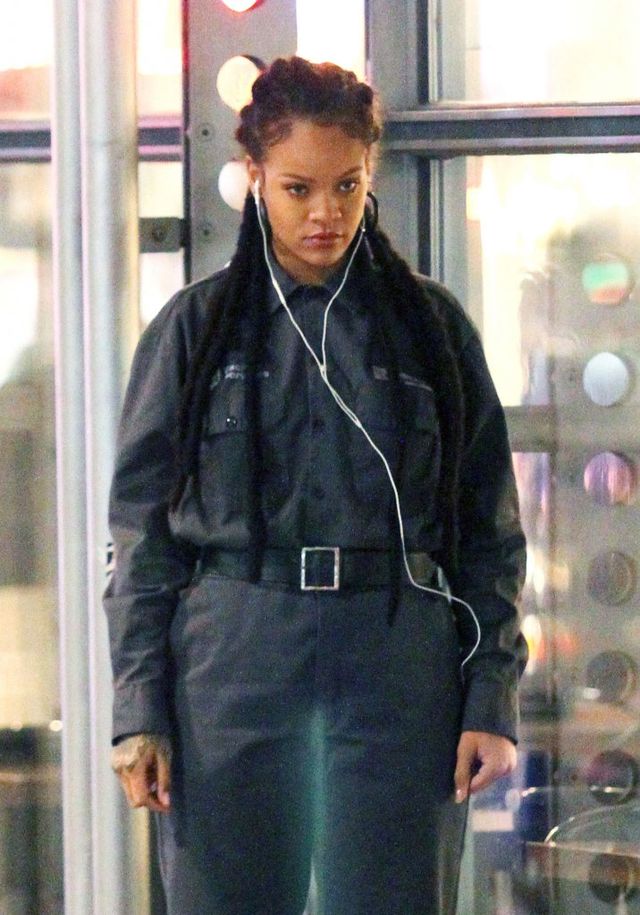 Rihanna jest WŚCIEKŁA! Usunęła Jennifer Lopez ze znajomych!