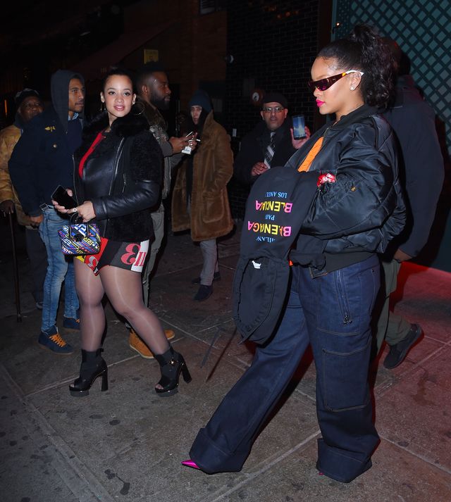 Rihanna założyła NAJBRZYDSZE spodnie świata (ZDJĘCIA)