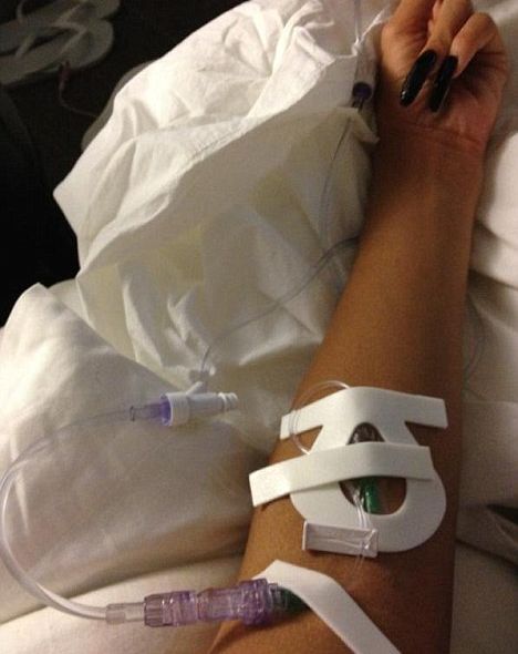 Szpitalna sweet focia Mariah Carey (FOTO) Szpitalna sweet focia Mariah Carey (FOTO)