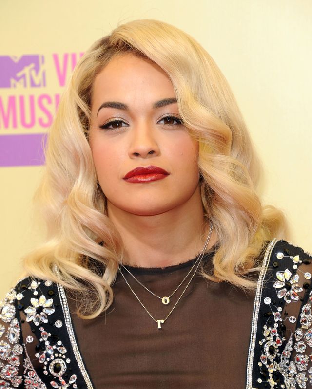 Internauci nie zostawili na Ricie Orze suchej nitki: Co zrobiłaś z TWARZĄ? FOTO Internauci nie zostawili na Ricie Orze suchej nitki: Co zrobiłaś z TWARZĄ? FOTO