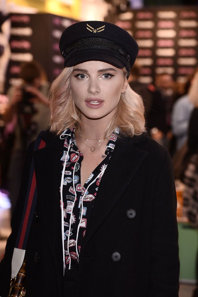 Rita Ora w Arkadii - która blogerka zrobiła sobie sefie z gwiazdą? (FOTO)