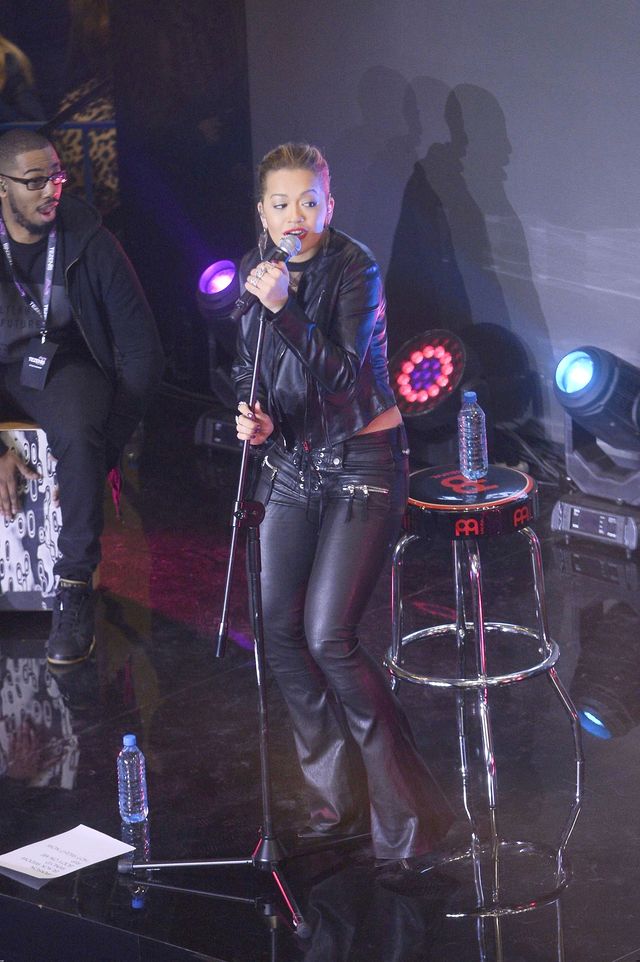 Rita Ora w Arkadii - która blogerka zrobiła sobie sefie z gwiazdą? (FOTO)