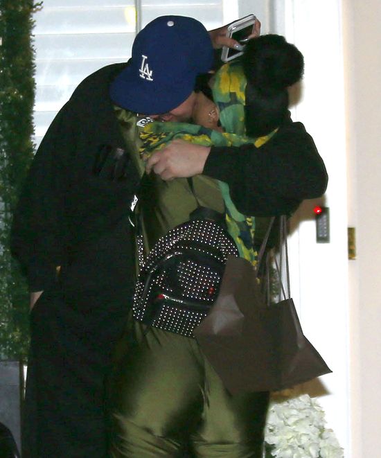 Blac Chyba i Rob Kardashian zjadają sie na oczach paparazzi