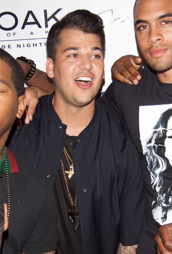 Rob Kardashian reklamuje... skarpety na urodzinowym party Rob Kardashian reklamuje... skarpety na urodzinowym party