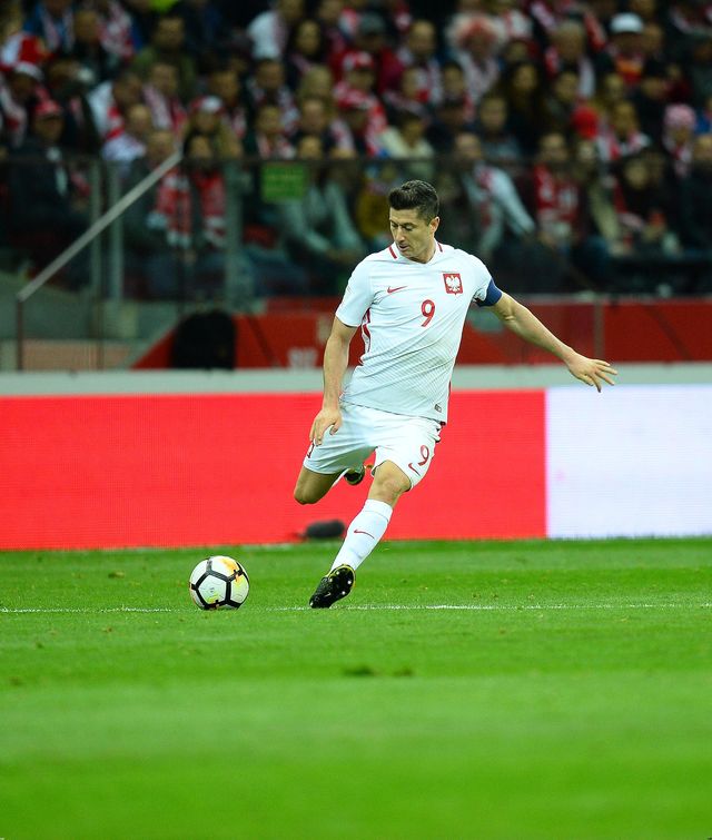 Robert Lewandowski obronił rano licencjat! Robert Lewandowski obronił rano licencjat!