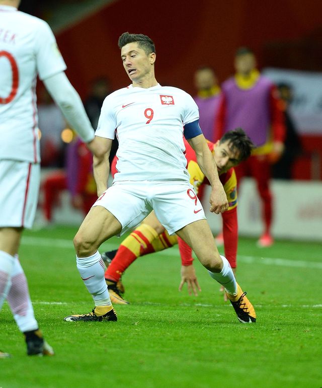 Robert Lewandowski obronił rano licencjat! Robert Lewandowski obronił rano licencjat!