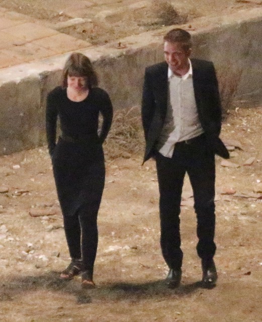 Tak całuje Robert Pattinson (FOTO)