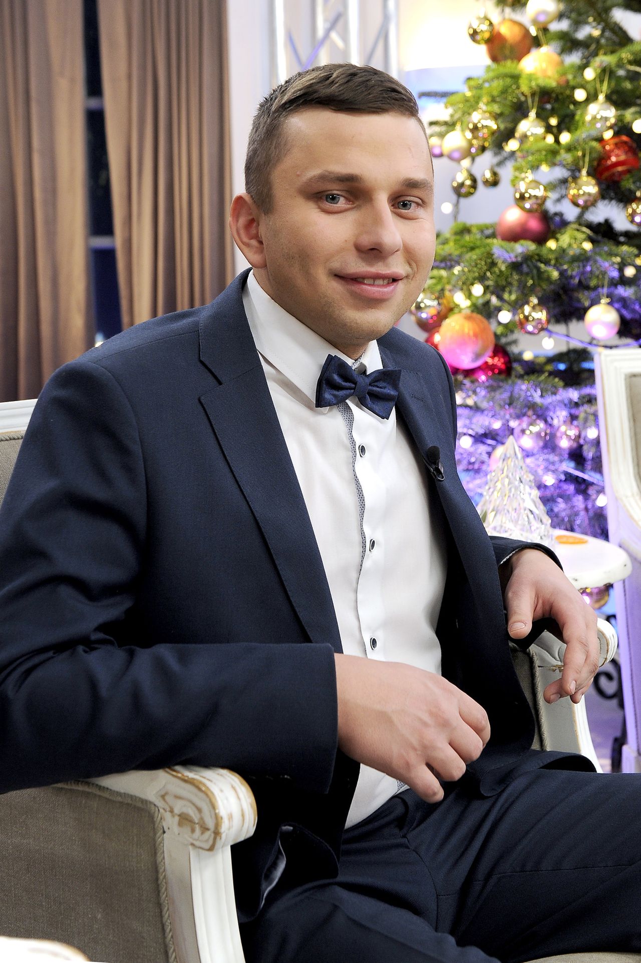 Gwiazdy Rolnik szuka żony w świątecznym odcinku - czy Agata jest w ciąży? Gwiazdy Rolnik szuka żony w świątecznym odcinku - czy Agata jest w ciąży?